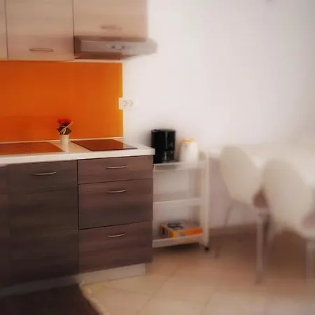 Apartmani Tomislav Krk Town Exteriér fotografie