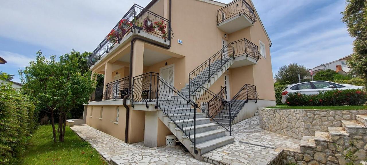 Tomislav Apartment *